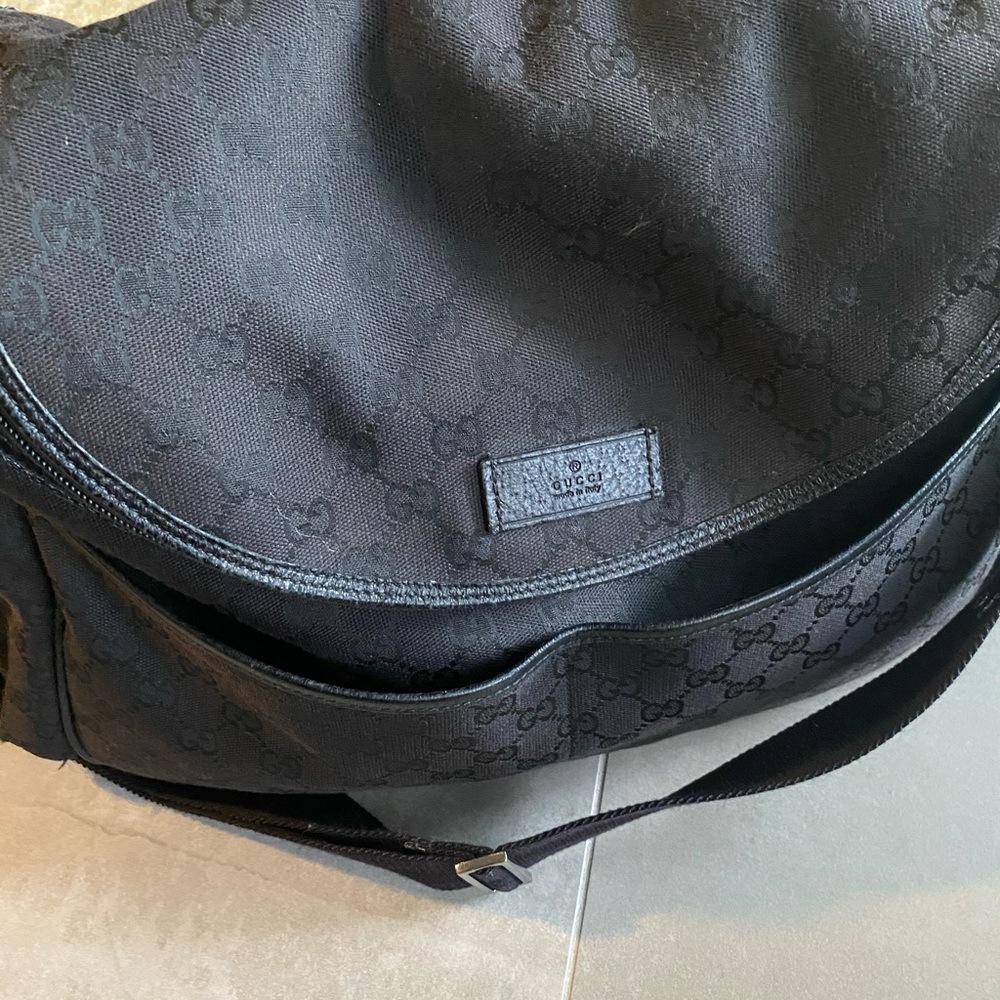 Gucci GG Black Diaper Bag - Picture 8 of 16